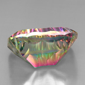 Quarzo mistico Arcobaleno superiore naturale da 38.97 ct, Taglio smeraldo, VVS-VS