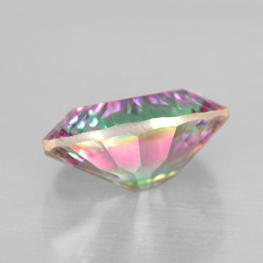 Quarzo mistico Arcobaleno superiore naturale da 4.06 ct, Taglio ovale, VS