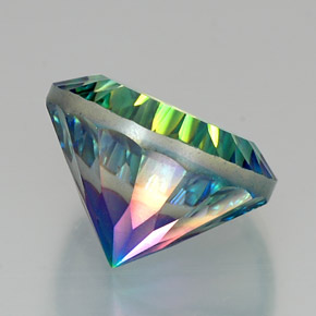 Quarzo mistico Arcobaleno superiore naturale da 20.63 ct, Taglio rotondo, VVS