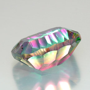 Quarzo mistico Arcobaleno superiore naturale da 21.13 ct, Taglio a cuscino, VVS