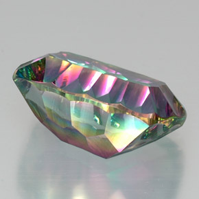 Quarzo mistico Arcobaleno superiore naturale da 19.76 ct, Taglio a cuscino, VS
