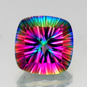 Quarzo mistico Arcobaleno superiore naturale da 15.60 ct, Taglio a cuscino, VVS-VS