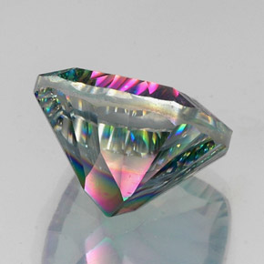 Quarzo mistico Arcobaleno superiore naturale da 16.29 ct, Taglio a cuscino, VVS-VS