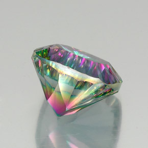 Quarzo mistico naturale multicolore da 17,83 ct, taglio a cuscino, VVS-VS