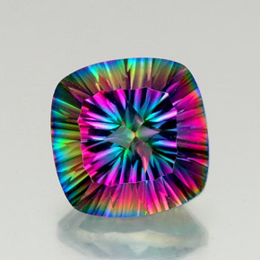 Quarzo mistico Arcobaleno superiore naturale da 15.46 ct, Taglio a cuscino, VVS