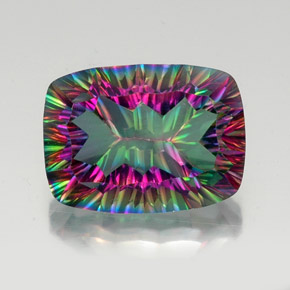 Quarzo mistico Arcobaleno superiore naturale da 18.98 ct, Taglio a cuscino, VVS-VS