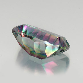 Quarzo mistico Arcobaleno superiore naturale da 18.98 ct, Taglio a cuscino, VVS-VS