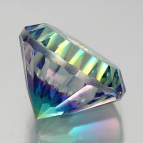 Quarzo mistico Arcobaleno superiore naturale da 10.47 ct, Taglio rotondo, VS