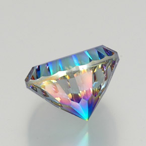 Quarzo mistico Arcobaleno superiore naturale da 10.13 ct, Taglio rotondo, VVS