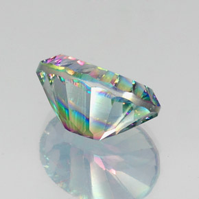 Quarzo mistico Arcobaleno superiore naturale da 12.89 ct, Taglio ovale, VVS-VS