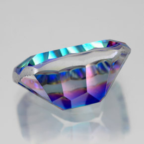 Quarzo mistico Arcobaleno superiore naturale da 11.00 ct, Taglio smeraldo, VVS-VS