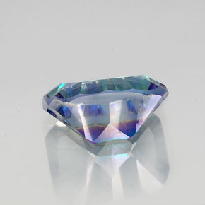 Quarzo mistico Arcobaleno superiore naturale da 10.52 ct, Taglio smeraldo, VVS