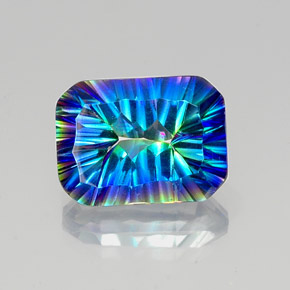 Quarzo mistico Arcobaleno superiore naturale da 10.62 ct, Taglio smeraldo, VVS-VS