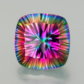 Quarzo mistico Arcobaleno superiore naturale da 15.67 ct, Taglio a cuscino, VVS