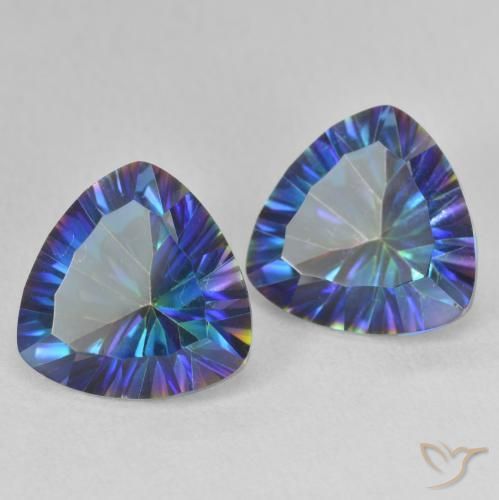 Gemme di Quarzo mistico Multicolore Blu naturale da 6.27 ct, Taglio trillion, VVS-VS