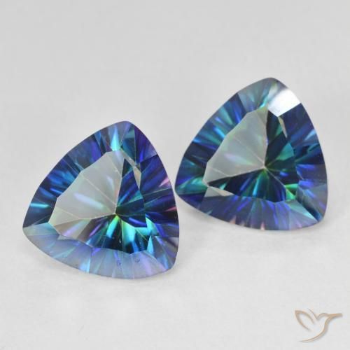 Gemme di Quarzo mistico Multicolore Blu naturale da 5.94 ct, Taglio trillion, VS