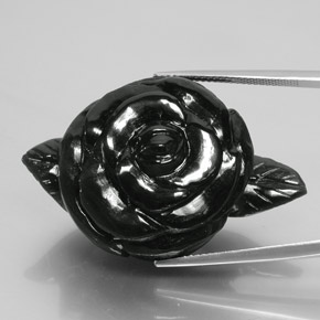 Nefrite naturale nero da 81,11 ct, forma fantasia, opaco