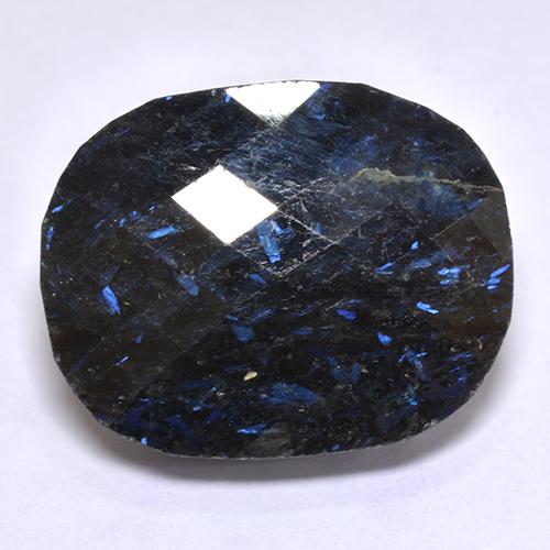 Nuummite Nero naturale da 28.97 ct, Taglio a cuscino, Opaco