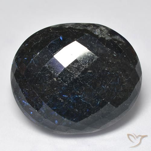 Nuummite Nero con scintillio blu naturale da 39.37 ct, Ovale, Opaco