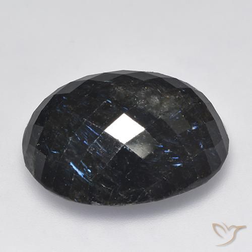 Nuummite Nero con scintillio blu naturale da 27.57 ct, Ovale, Opaco