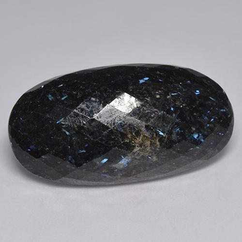 Nuummite Nero con scintillio blu naturale da 31.81 ct, Taglio ovale, Opaco