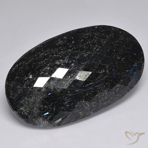 Nuummite Nero con scintillio blu naturale da 47.12 ct, Ovale, Opaco