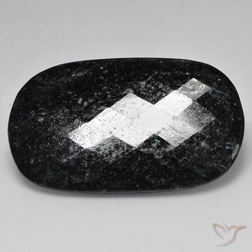 Nuummite Nero con scintillio blu naturale da 27.33 ct, Cuscino, Opaco
