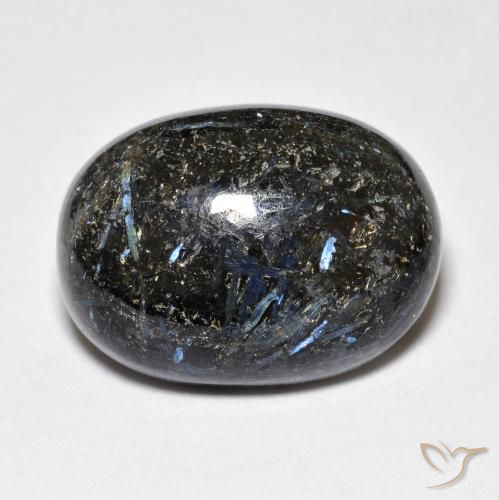 Nuummite Nero naturale da 20.81 ct, Ovale, Opaco