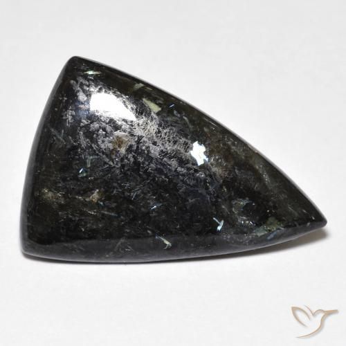 Nuummite Nero naturale da 11.28 ct, Taglio trillion, Opaco