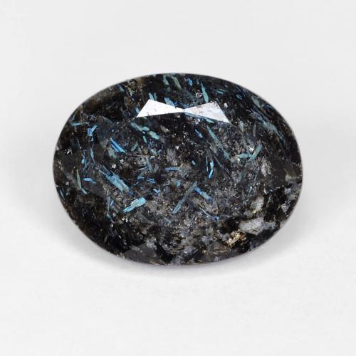 Nuummite naturale nero con scintillio blu da 8,47 ct, taglio ovale, opaco