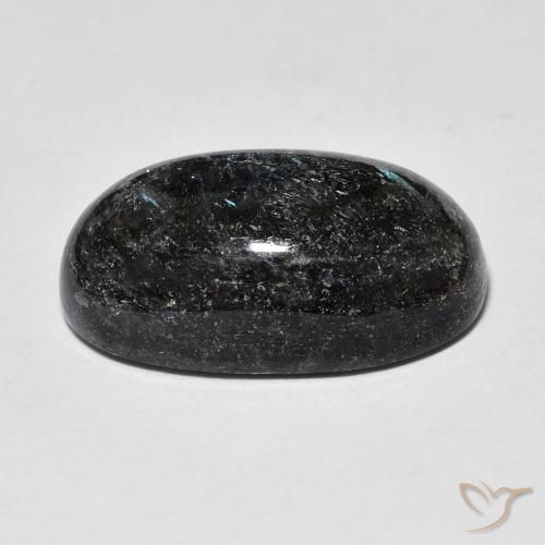 Nuummite Nero con scintillio blu naturale da 15.01 ct, Ovale, Opaco