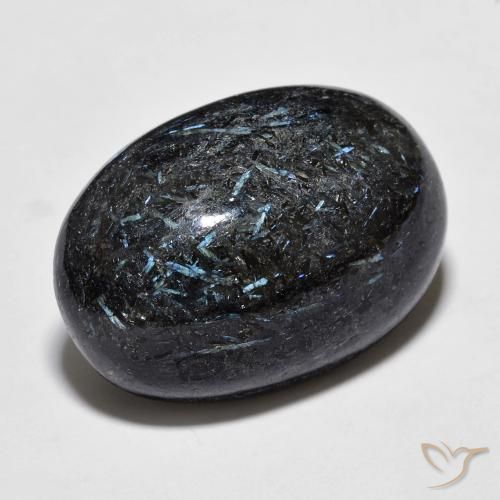 Nuummite Nero con scintillio blu naturale da 20.13 ct, Ovale, Opaco