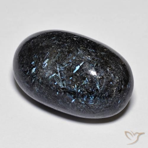 28.08ct Naturale Nero con scintillio blu Nuummite, Ovale, Opaco