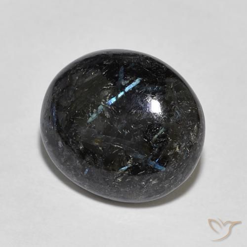 Nuummite Nero con scintillio blu naturale da 6.96 ct, Ovale, Opaco