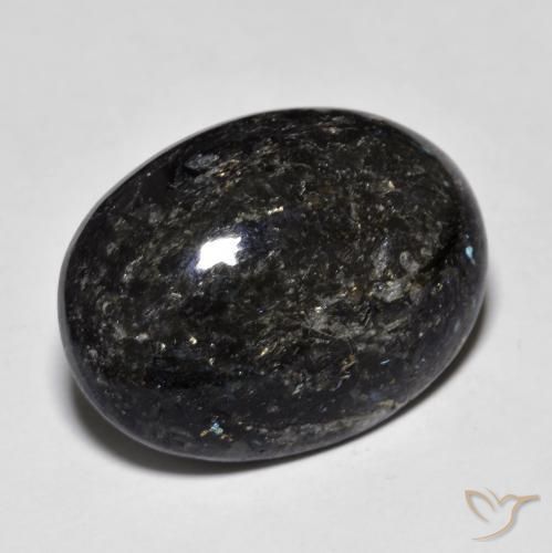 Nuummite Nero con scintillio blu naturale da 19.33 ct, Ovale, Opaco