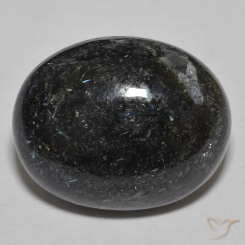 Nuummite Nero con scintillio blu naturale da 24.48 ct, Ovale, Opaco