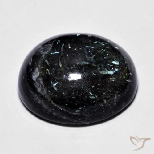 Nuummite Nero con scintillio blu naturale da 27.94 ct, Ovale, Opaco