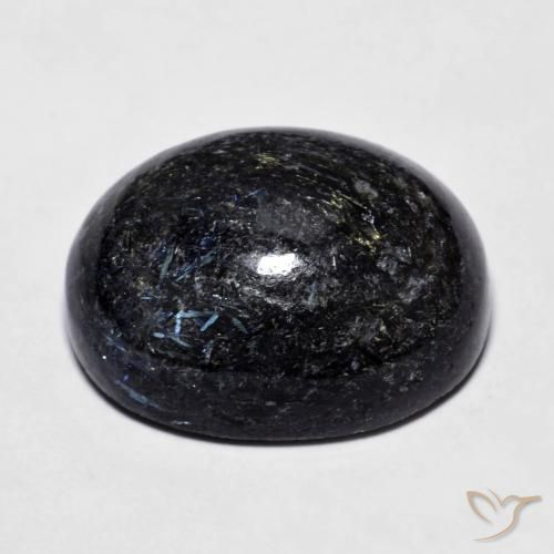 Nuummite Nero con scintillio blu naturale da 24.73 ct, Ovale, Opaco