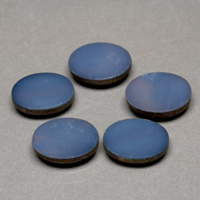 Doppietto di opale naturale blu da 3,60 ct, taglio ovale, opaco