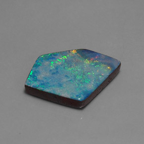 Doppietto di opale naturale multicolore da 13,01 ct, forma fantasia, opaco