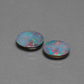 Doppietto di opale naturale multicolore da  ct, taglio ovale, opaco