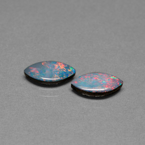 Doppietto di opale naturale multicolore da  ct, marchesa, opaco