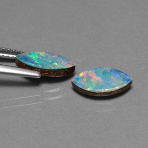 Doppietto di opale naturale multicolore da  ct, marchesa, opaco