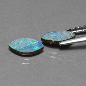 Doppietto di opale naturale multicolore da  ct, marchesa, opaco
