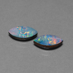 Doppietto di opale naturale multicolore da  ct, marchesa, opaco
