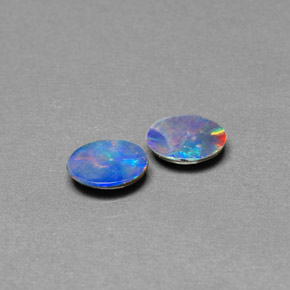 Doppietto di opale naturale multicolore da  ct, taglio ovale, opaco