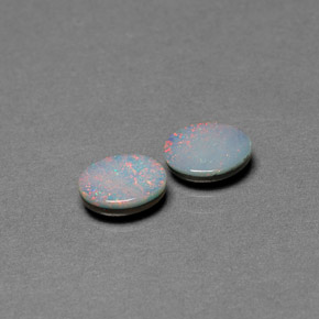 Doppietto di opale naturale multicolore da  ct, taglio ovale, opaco