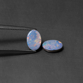Doppietto di opale naturale multicolore da  ct, taglio ovale, opaco