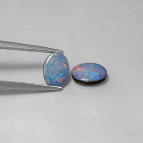 Doppietto di opale naturale multicolore da  ct, taglio ovale, opaco