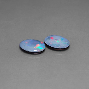 Doppietto di opale naturale multicolore da  ct, taglio ovale, opaco